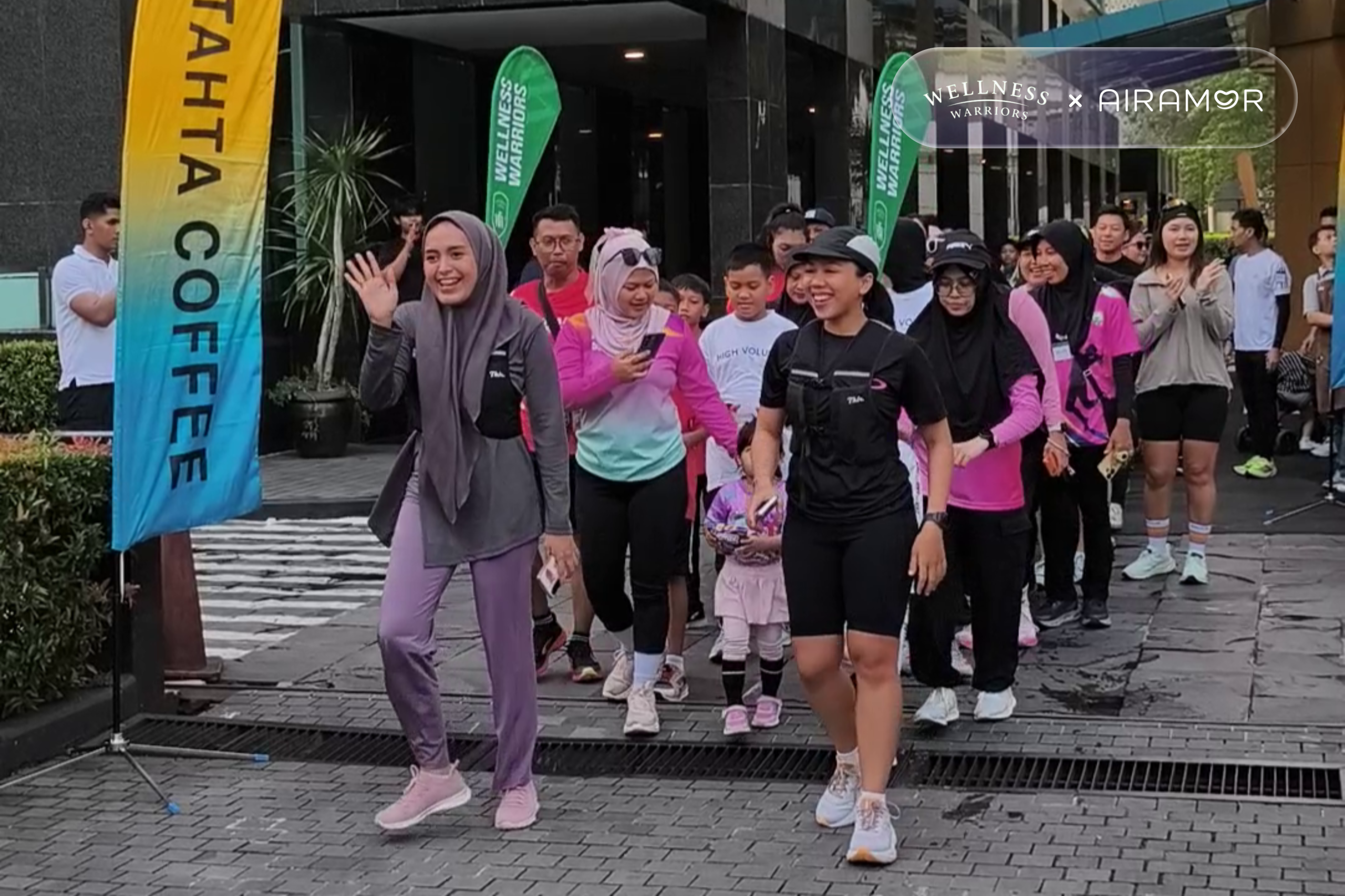 Read more about the article Airamor Dukung Wellness Warriors x Tahta Coffee Pada Acara Parents & Kids Sunday Workout